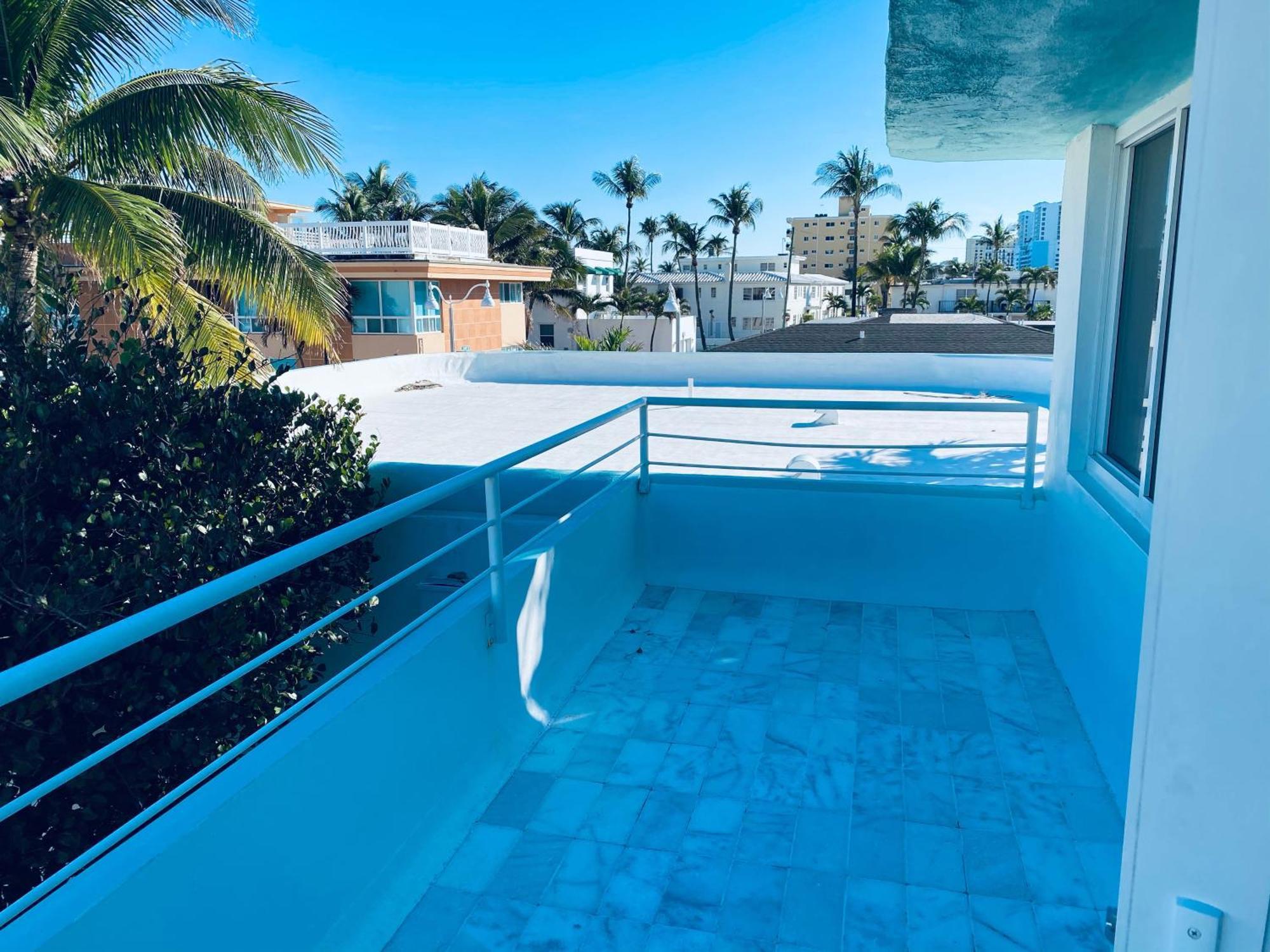 The Marlin Beachside Hollywood Room photo